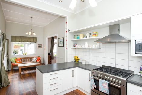 Photo of property in 140 Fox Street, Whataupoko, Gisborne, 4010