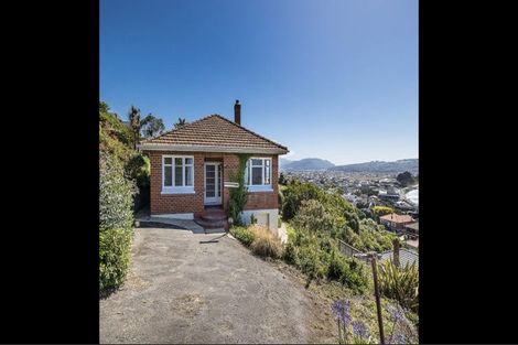 Photo of property in 68a Cliffs Road, Saint Clair, Dunedin, 9012