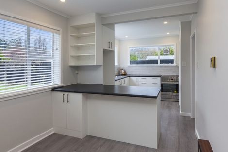 Photo of property in 257 Fifield Terrace, Opawa, Christchurch, 8023