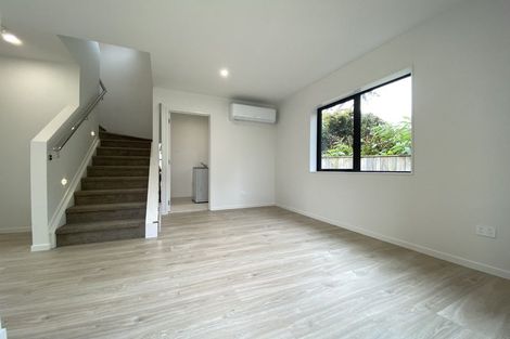 Photo of property in 16b Cardiff Road, Pakuranga, Auckland, 2010