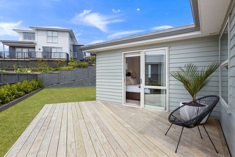 Photo of property in 19 Kuku Avenue, Red Beach, 0932
