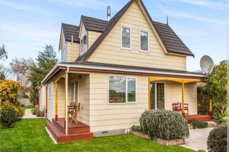 Photo of property in 54 Ketemarae Road, Normanby, Hawera, 4614