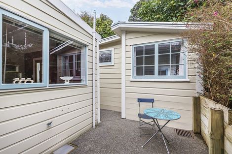 Photo of property in 131 Aro Street, Aro Valley, Wellington, 6021