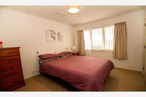 Photo of property in 9 Martin Place, Ohakune, 4625