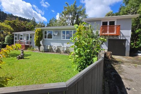 Photo of property in 470e Stokes Valley Road, Stokes Valley, Lower Hutt, 5019