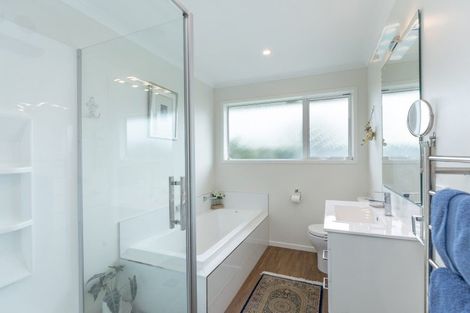 Photo of property in 38 Westwood Avenue, Greytown, 5712