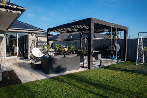 Photo of property in 8 Kokopu Street, Pegasus, 7612