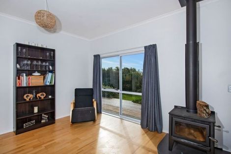 Photo of property in 475 Tauraroa Road, Mangapai, Whangarei, 0178