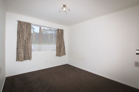 Photo of property in 23 Virgo Place, Glen Eden, Auckland, 0602