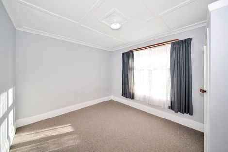 Photo of property in 52 Waihi Road, Hawera, 4610