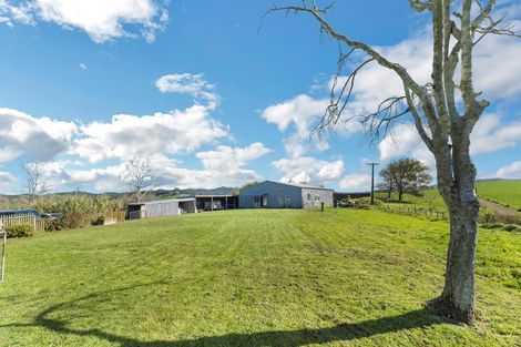 Photo of property in 3001a State Highway 2, Waitakaruru, Ngatea, 2471