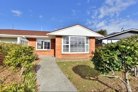Photo of property in 1/9 Lombard Place, Avonhead, Christchurch, 8042