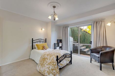 Photo of property in 3 Ogilvy Terrace, Plimmerton, Porirua, 5026