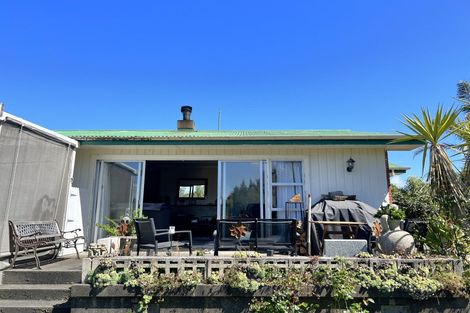 Photo of property in 35 Neptune Street, Dannevirke, 4930