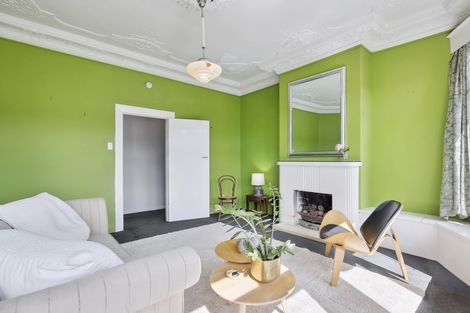 Photo of property in 85 Hargest Crescent, Saint Clair, Dunedin, 9012