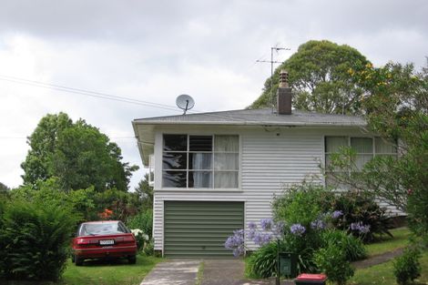 Photo of property in 20 Beatrix Street, Avondale, Auckland, 1026
