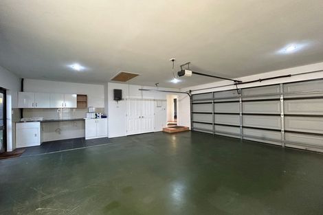 Photo of property in 37 Pukekura Place, Taradale, Napier, 4112