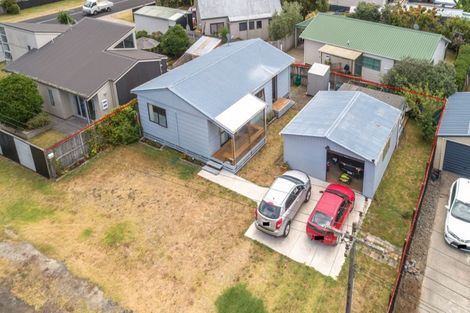 Photo of property in 107 Moa Street, Whangamata, 3620