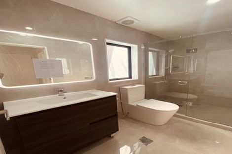 Photo of property in 2/2 Smiths Avenue, Papakura, 2110