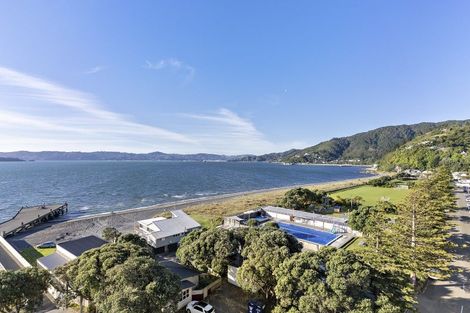 Photo of property in Rona House, 33 Rimu Street, Eastbourne, Lower Hutt, 5013