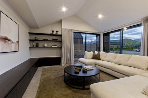 Photo of property in 6 Carrick Lane, Lake Hayes, Queenstown, 9304