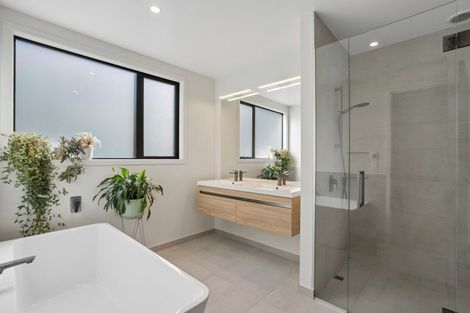 Photo of property in 13 Campbell Road, Wanaka, 9305