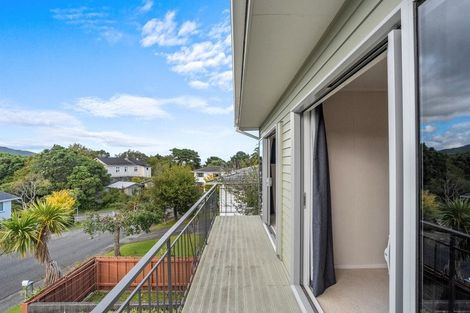 Photo of property in 2 Rondane Place, Tirohanga, Lower Hutt, 5010