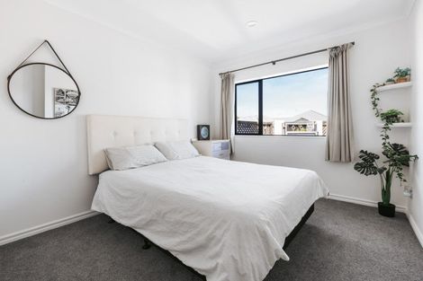 Photo of property in 59 Sandhurst Drive, Papamoa Beach, Papamoa, 3118