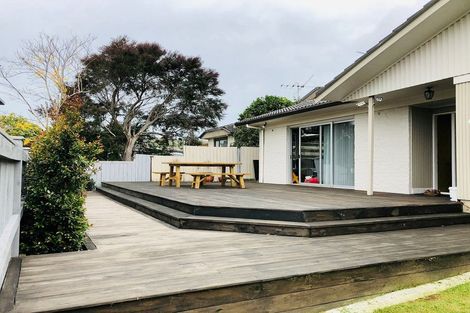 Photo of property in 56 Galvan Avenue, Sunnyhills, Auckland, 2010