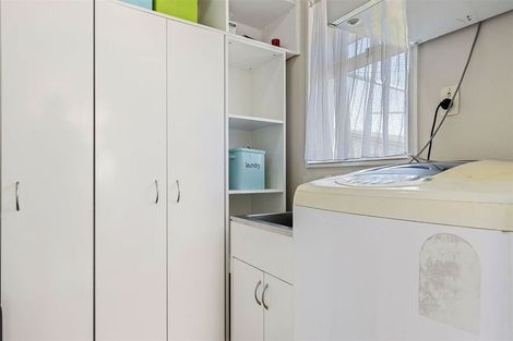 Photo of property in 8 Dunstan Crescent, Hornby, Christchurch, 8042