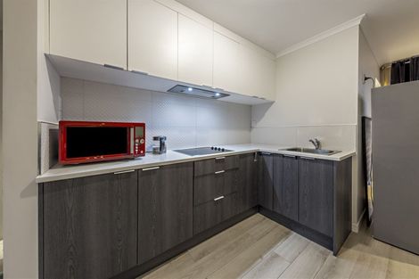 Photo of property in 21 Popokatea Drive, Takanini, 2112