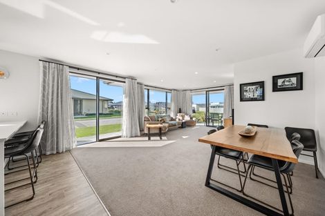 Photo of property in 51 Driving Range Road, Solway, Masterton, 5810