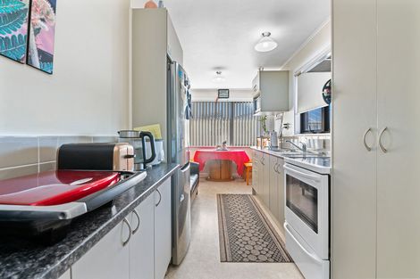 Photo of property in 3 Ngahu Street, Fairy Springs, Rotorua, 3015