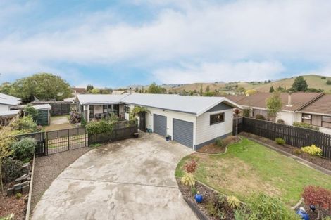 Photo of property in 24 Martin Avenue, Wakefield, 7025