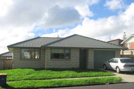 Photo of property in 27 Norcross Avenue, Henderson, Auckland, 0612