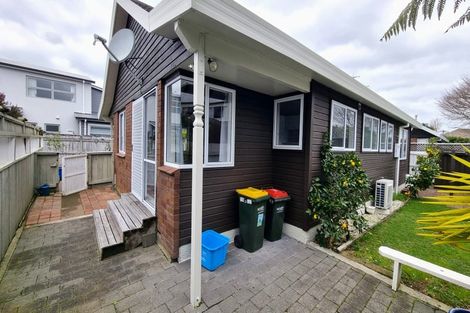 Photo of property in 90a Epuni Street, Epuni, Lower Hutt, 5011