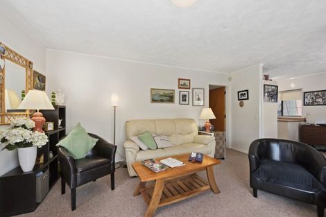 Photo of property in 53b Cambridge Terrace, Waiwhetu, Lower Hutt, 5010