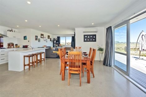 Photo of property in 158b Pukehina Parade, Pukehina, Te Puke, 3189