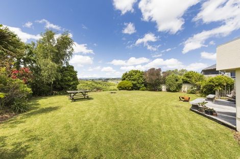 Photo of property in 31 Ruapehu Drive, Fitzherbert, Palmerston North, 4410