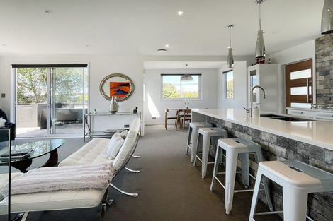 Photo of property in 1/467 Beach Road, Murrays Bay, Auckland, 0630