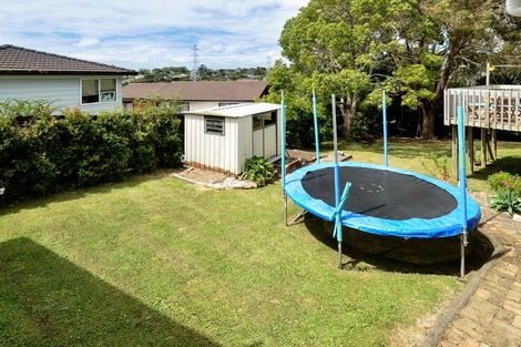 Photo of property in 49 Triangle Road, Massey, Auckland, 0614