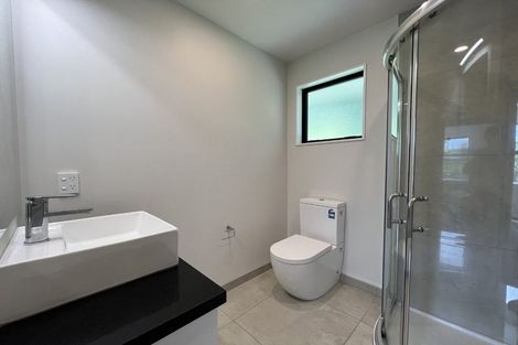 Photo of property in 16 Shingle Street, Sydenham, Christchurch, 8023