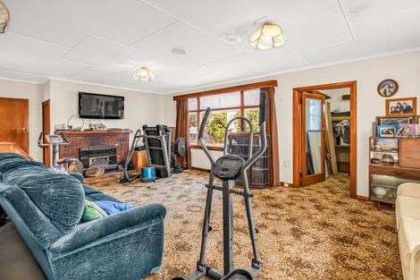 Photo of property in 4 Suther Street, Waverley, 4510