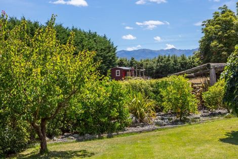 Photo of property in 91 Skeets Road, Upper Plain, Masterton, 5888