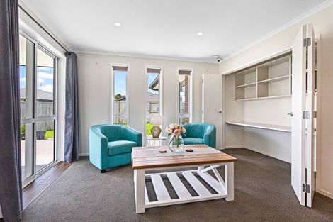 Photo of property in 72 Hillpark Drive, Pokeno, 2402