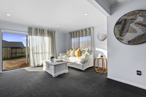 Photo of property in 26 Oteki Park Drive, Welcome Bay, Tauranga, 3112