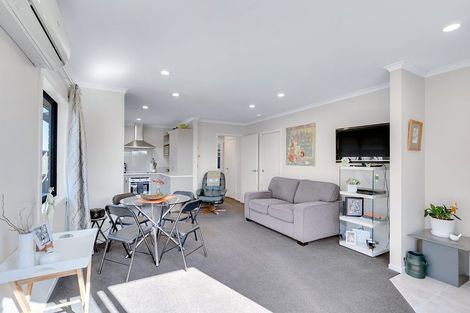 Photo of property in 3/37 Saxbys Road, Glenview, Hamilton, 3206
