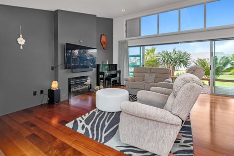 Photo of property in 1 Cayman Court, One Tree Point, 0118