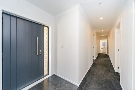 Photo of property in 8 Poplar Grove, Feilding, 4702