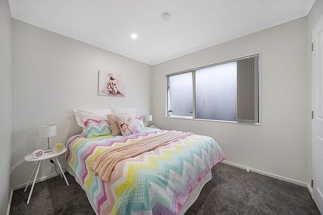 Photo of property in 39 Jadewynn Drive, Massey, Auckland, 0614